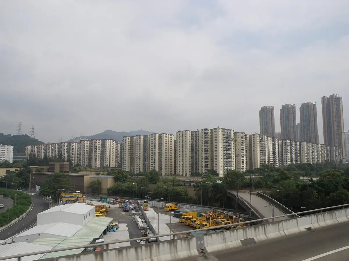 美孚新邨住宅及周邊環境,並非公司工程相片
